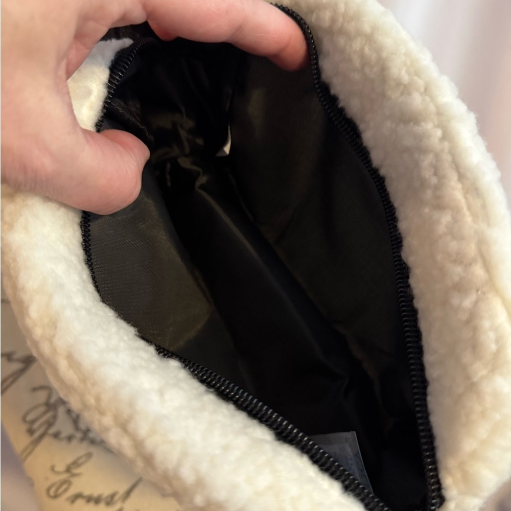 Kate Spade Cosmetic Case - Picture 4 of 8